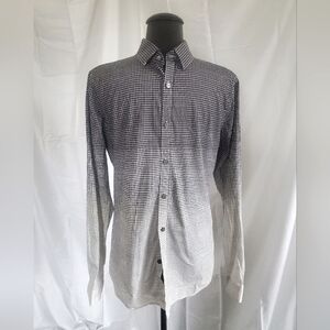 Express men button down black white plaid dress shirt. Extra slim fit. Sz M.